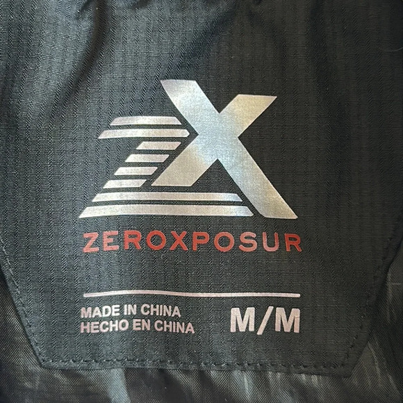 Zeroxposure black feature-filled jacket, size M - Picture 9 of 12